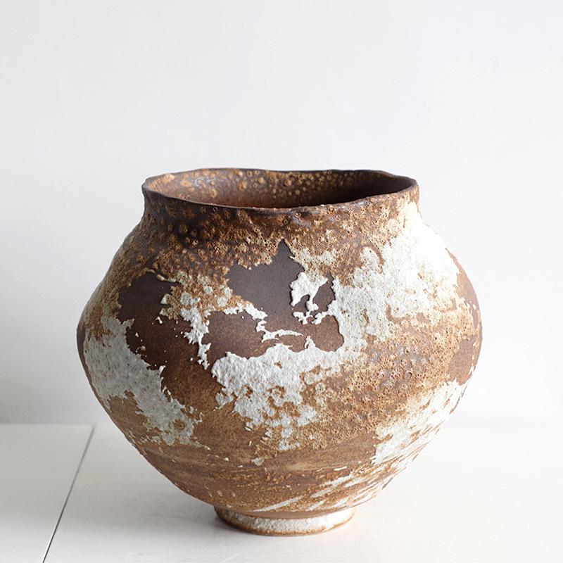 Retro Wabi-Sabi Zen Pottery Vase for Home and Hotel Decor