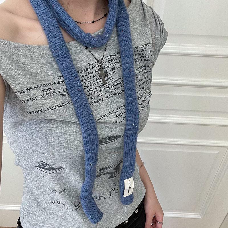 American Artistic Striped Sweet & Spicy Fashionable Women's Scarf for a Stylish Autumn & Winter Look