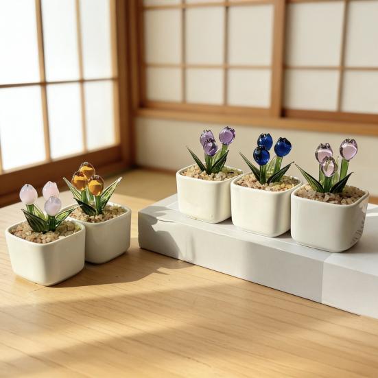 Mini skleněná figurka tulipánu Ručně foukaná miniaturní květina z umělého křišťálu v květináči pro ženy, maminku, svatbu, Den matek, kancelář, domov, středový díl stolu