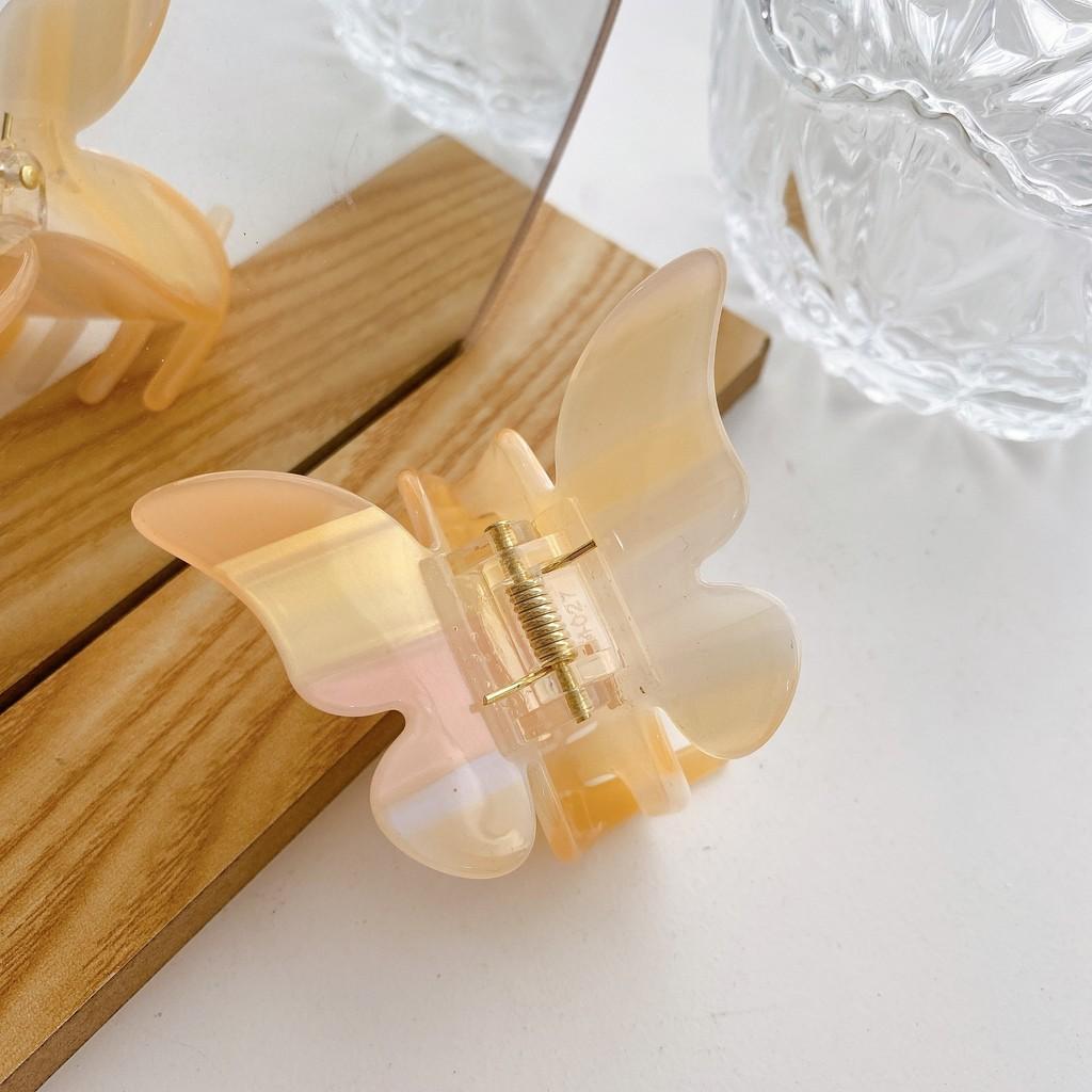 Chic Gradient Acrylic Hair Claw Clip In Stylish Orange White And Yellow Green Hues