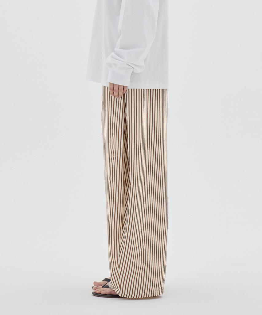 URBANAGE Balloon Fit Curved Stripe Pintuck Elastic Pants_Brown
