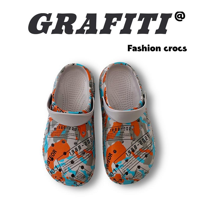 Cool slippers women's summer outer wear household thick-soled non-slip hole shoes ins couple beach slippers men