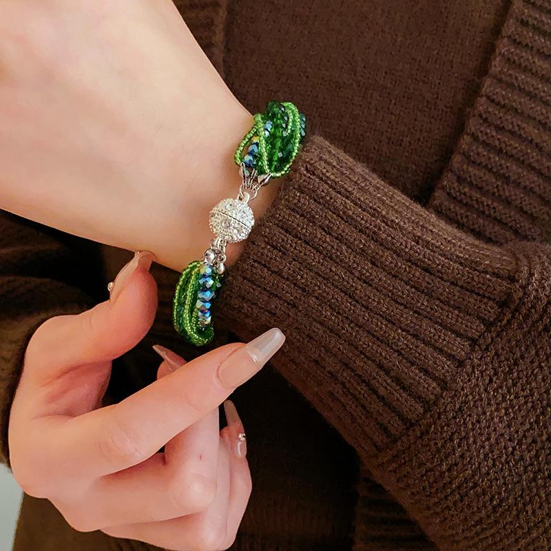 Korean Diamond-Studded Crystal Multi-Layer Wrap-Around Bracelet - Light Luxury Exquisite Bangle with a High-End Elegant Touch.