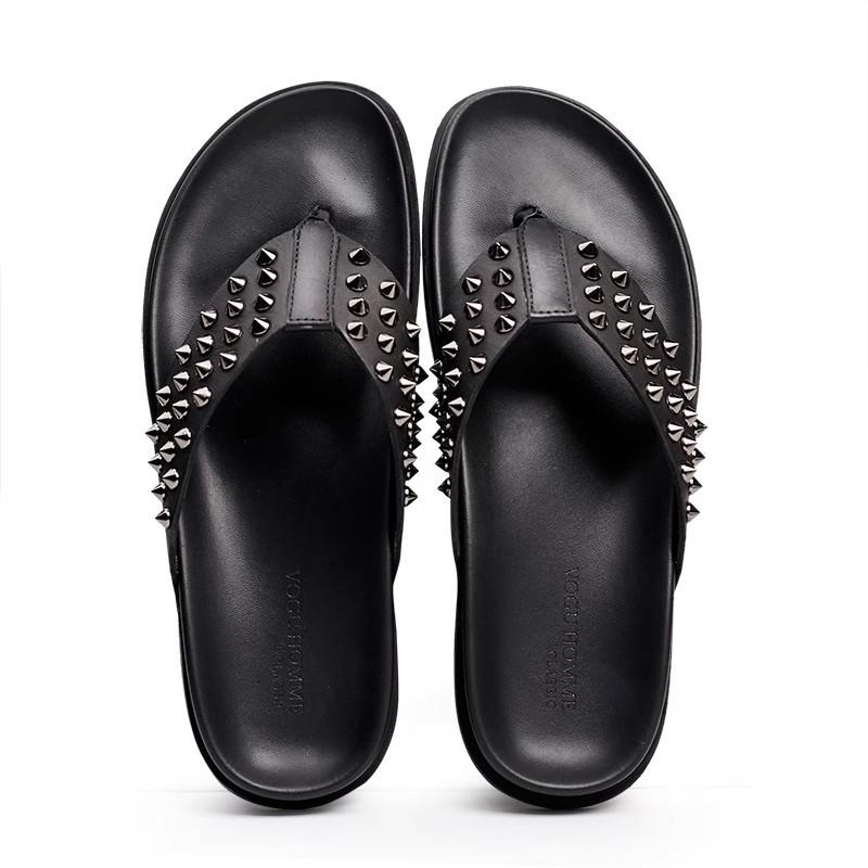 Fashion Men's Rivet Decoration Black Genuine Leather Slipper Shoes Flat Heel Slip On Male Outside Beach Leisure Sandals Shoes