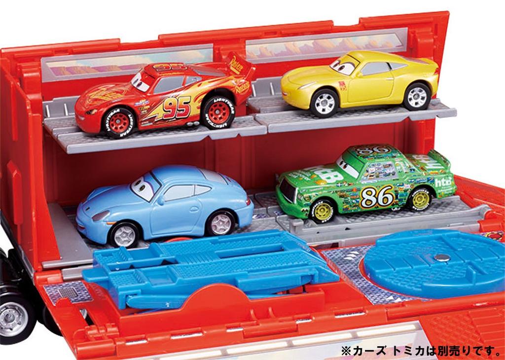 Disney Cars Tomica Play At the Maintenance Mac Let's Dock!