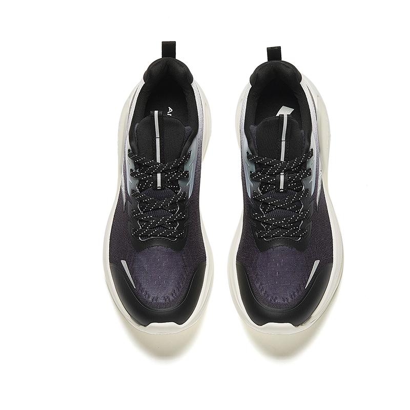 Anta Lingyun 4 Comfortable Shock Absorption Durable Low-Top Running Shoes Women sneaker Black White 922415532-1