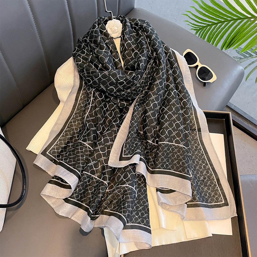 Printed Scarf Versatile High-End Cotton Linen Long Shawl Luxury Female Designer Scarf Foulard Scarves Bufandas Hijab