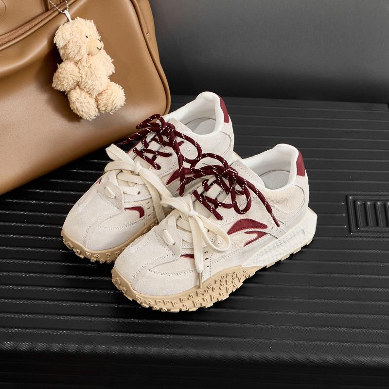 

Leather small thick-soled inner height-increasing women s shoes spring new casual sports shoes 39