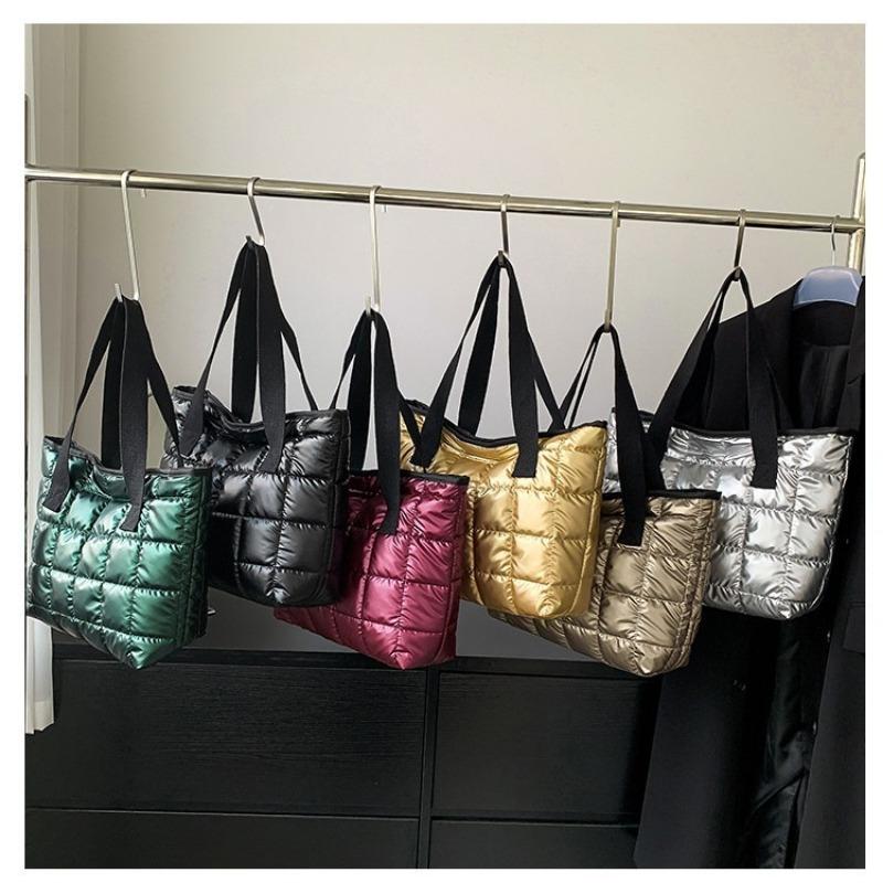 A High-quality, Niche, Fashionable, Simple and Individual Handbag, A Single-shoulder Underarm Tote Bag