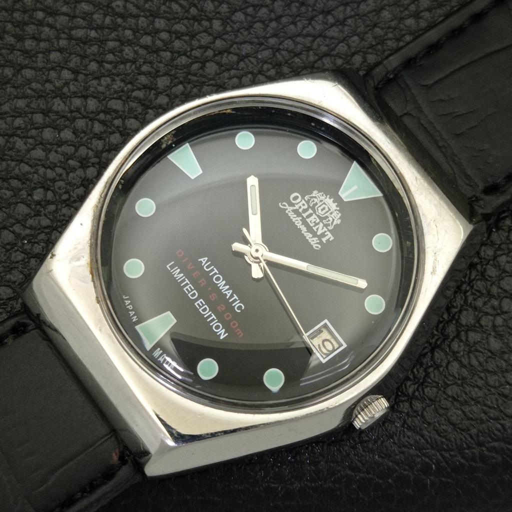 Orient AUTOMATIC 46941 JAPAN MENS VINTAGE BLACK COLOR DIAL WATCH A701830-5 R207-a701830