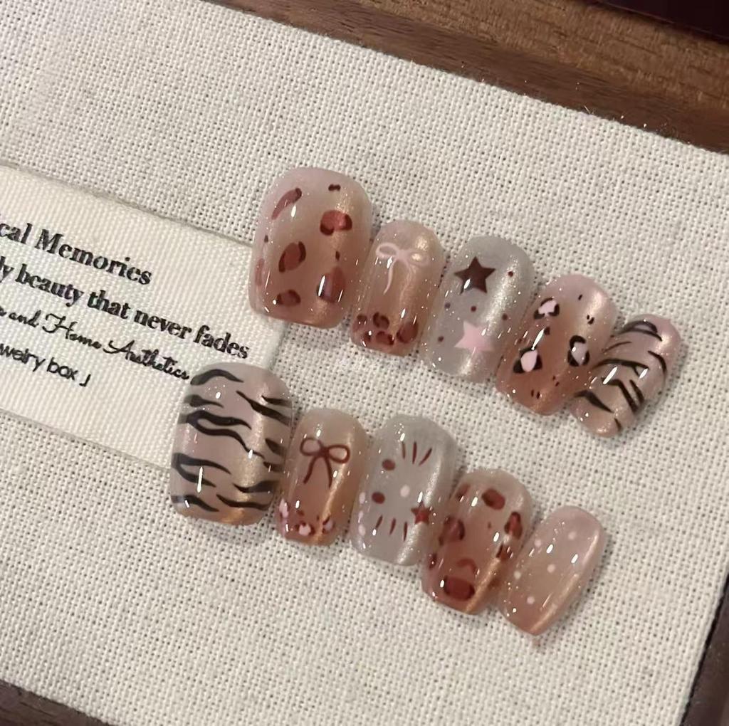 Pink Heart Bow French Cat Nails: Cute, Skin-Brightening Press-Ons for Students