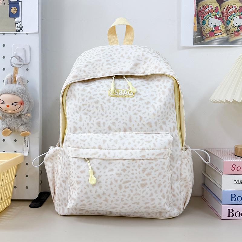 Schoolbag Japanese small fresh soft sister girl backpack female Korean version Mori versatile schoolbag large capacity high school student backpack