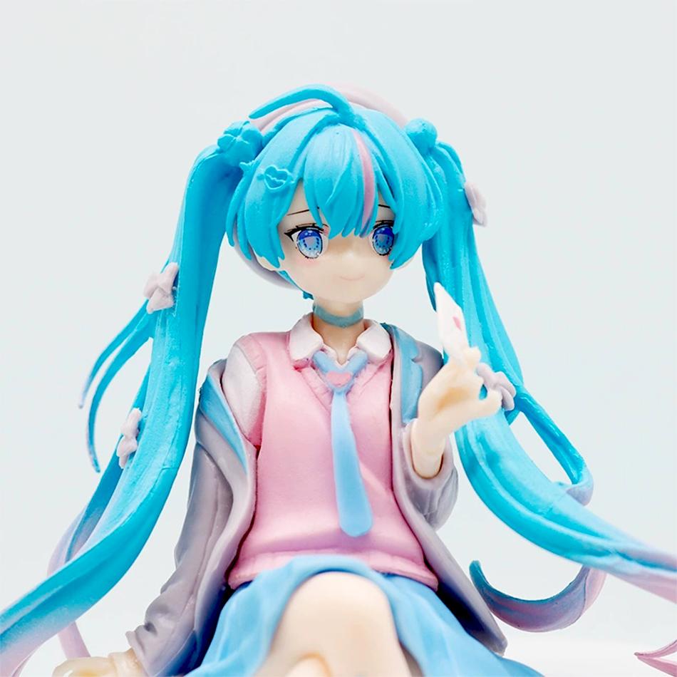 NEW  Hatsune Miku Figure Love Suit Jacket Instant Noodle Pressing Hatsune Miku Figure Decoration Model Kids' Gifts