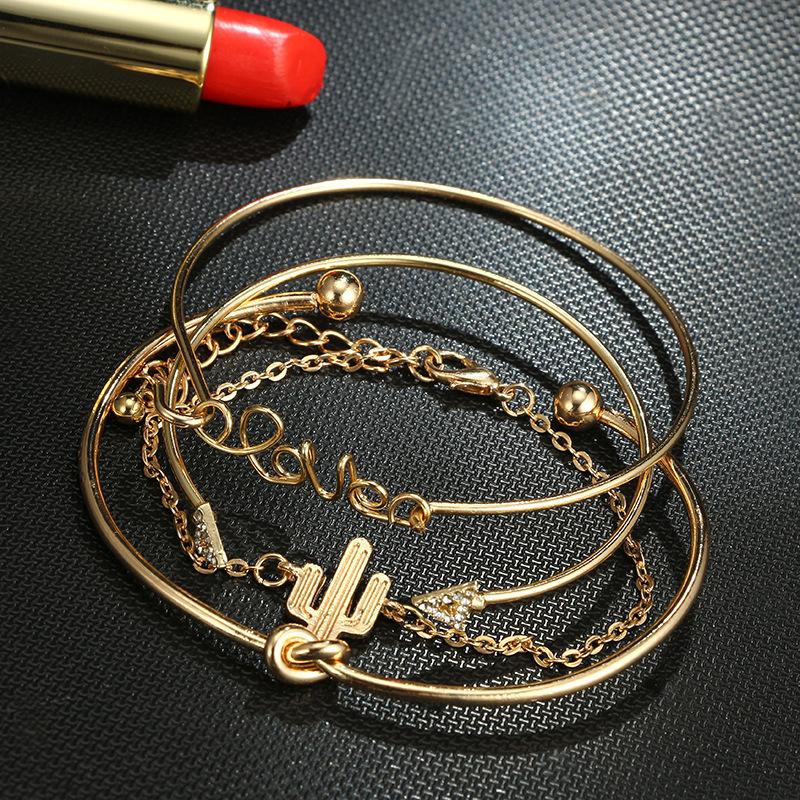 Europe and The United States Cactus Bracelet Triangle Opening Bracelet Love Diamond Knotted Bracelet Four-piece Suit.