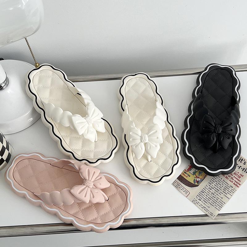 Korean Style Women's Flip Flops – Thick Sole, Trendy Outdoor Fairy Design for Summer.