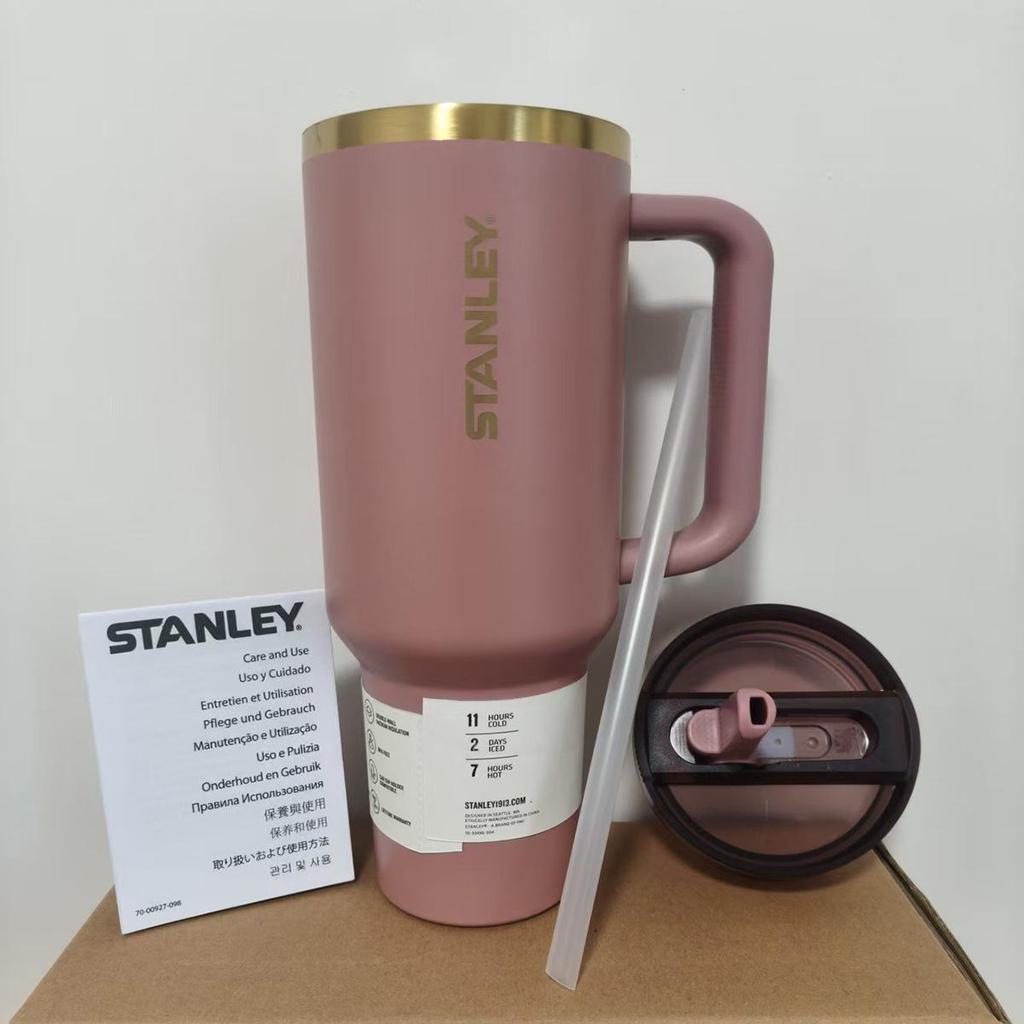 Stanley 3. Generation Ice King Vakuumisolierter Edelstahlbecher mit tragbarem Faltstrohhalm