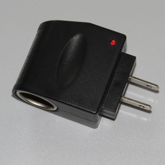 AC90-240V auf DC12V AC-DC-Adapter, praktischer, benutzerfreundlicher, leichter AC-DC-Netzadapter für den Zigarettenanzünder im Auto für Auto-Lüfter