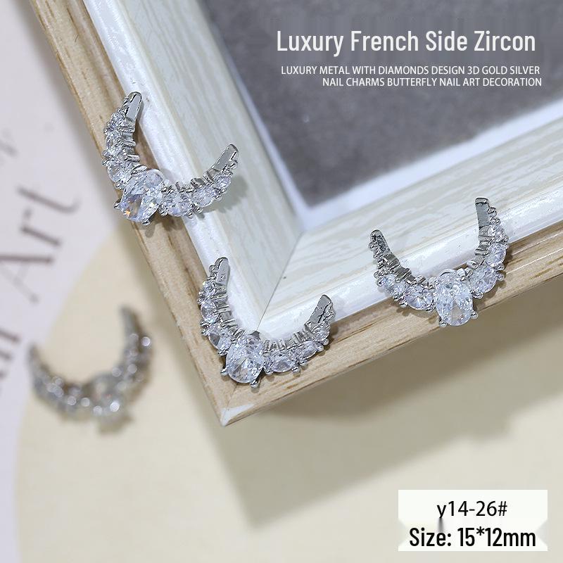 Elegant 3D French Crescent Zircon Nail Art with Star Design