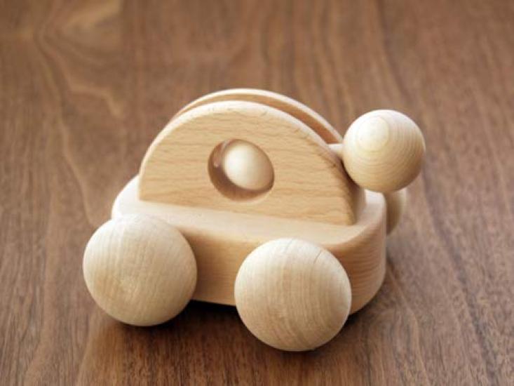 Sakai Sangyo of the Wooden Music Box Baby First Studio Ghibli Good Baby Shower Made In Solid Unpainted "Whisper Forest" (Stroll) - Gift, Toy, Song,