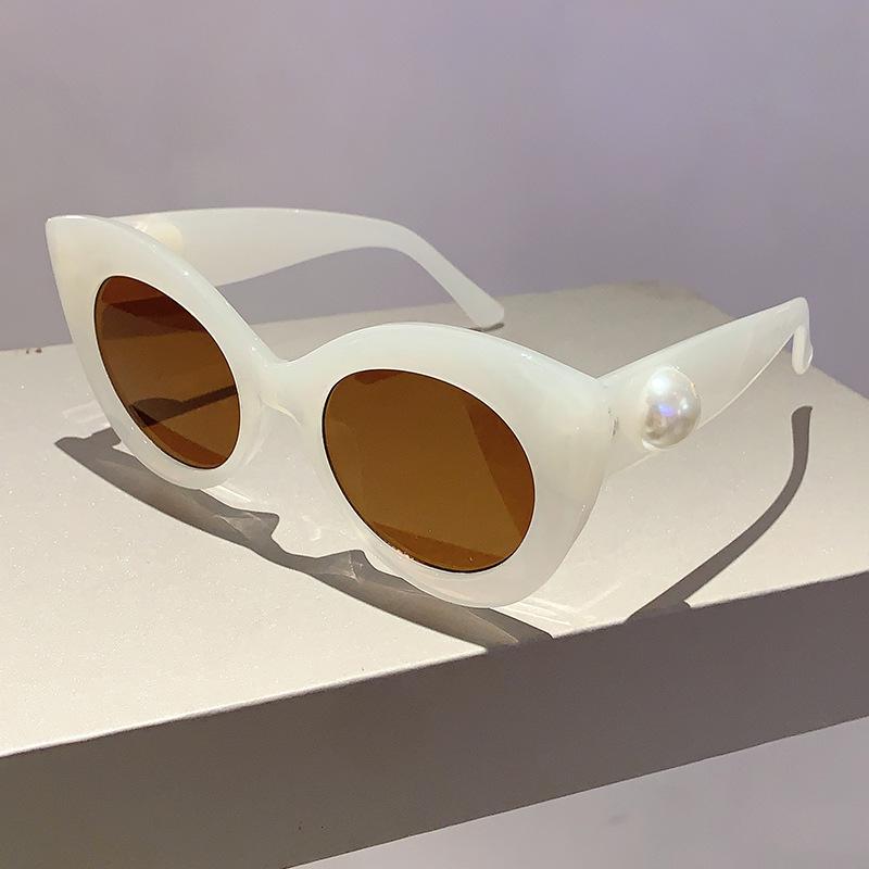 

Popular Vintage Oversized Cat Eye Sunglasses Women For Female Sun Glasses Punk Shades Luxury Brand Designer Pearl Eyeglasses UV