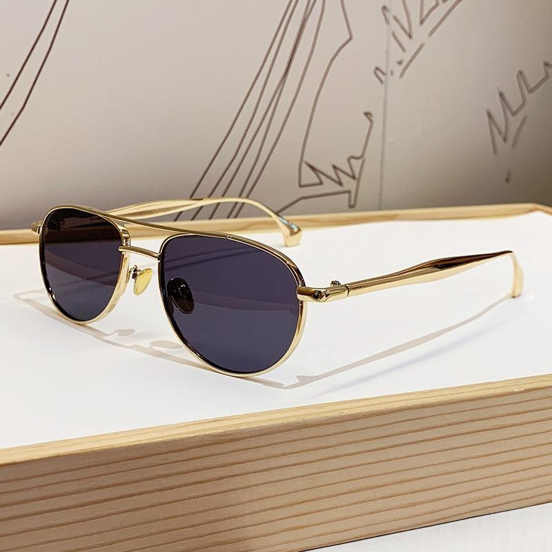 Trendy Popular Metal Pilot Glasses Women Men Outdoor Luxury Shades Traveling Drive Sunglasses Male UV400