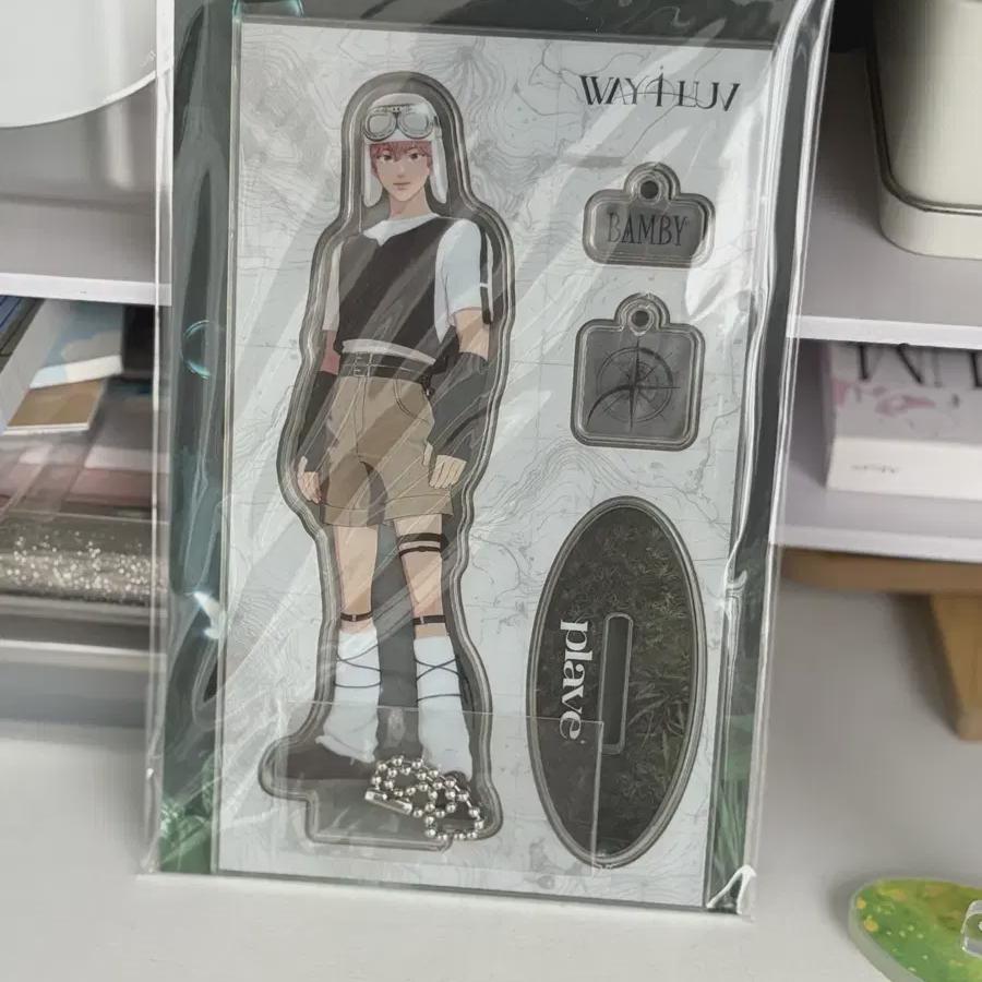 

Plave Acrylic Figures Sell