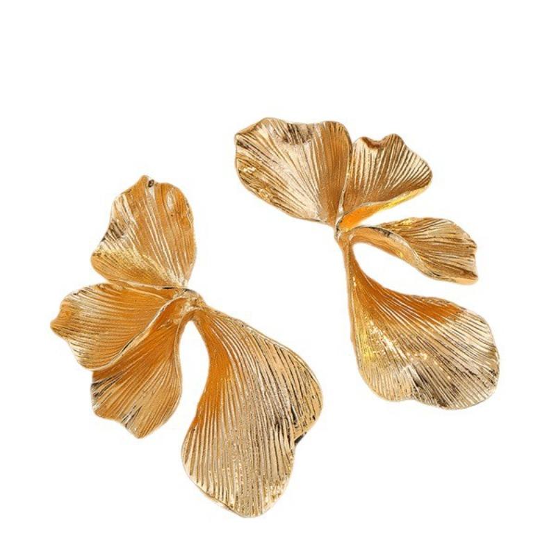 Luxury and Sophisticated Design Liquid Multi-layer Textured Petal Stud Earrings, A Unique and Versatile Style of Earrings.