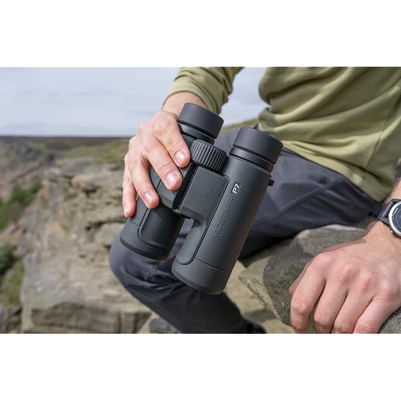 Nikon PROSTAFF P7 10x30 Binoculars, 10x magnification, 30mm aperture, for bird watching, concerts, sports, and travel, Charcoal Gray