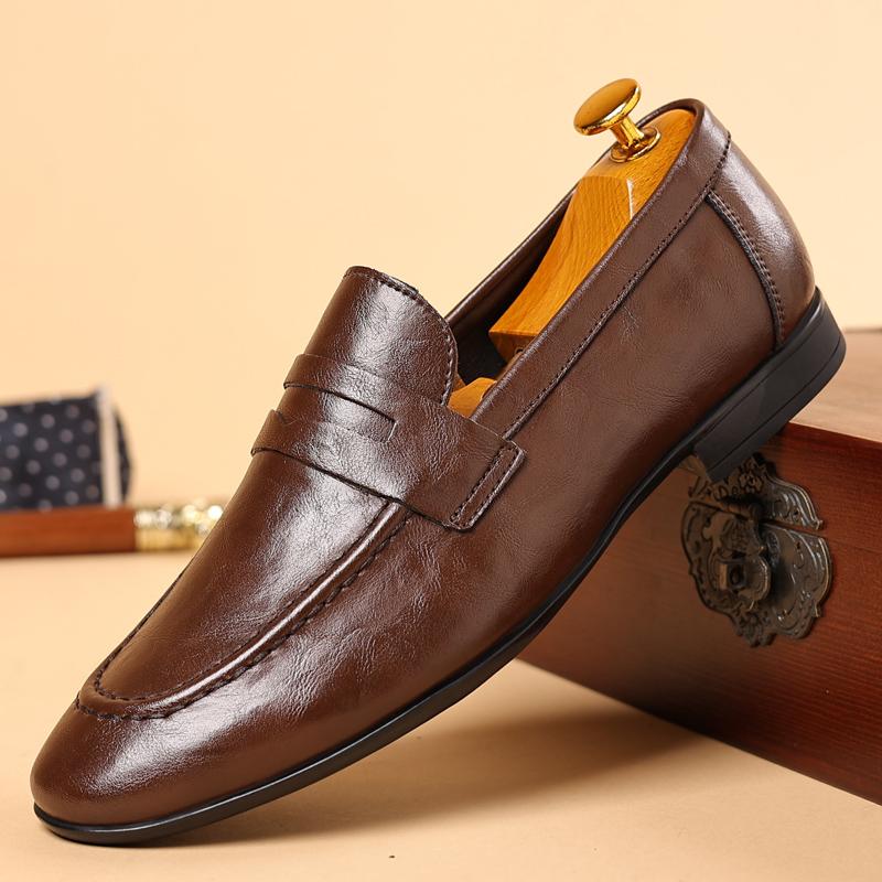 Fashion Italian Men High Quality Casual Leather Loafers Casual Business Office Shoes Comfy Outdoor Slip On Flats Fashion Driving Shoes