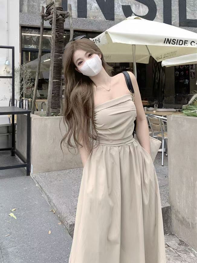 Spice Girl Pleated Tube Top Dress Women's Fashion Temperament a Word Skirt Waist and Thin