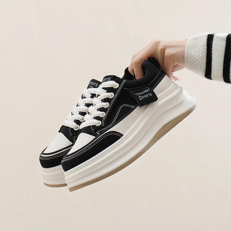 Damsneakers Vår Nya Tjocksulade Leopardmönstrade Sportskor Kvinnliga Studenter Casual Boardskor Mode Snörningssneakers