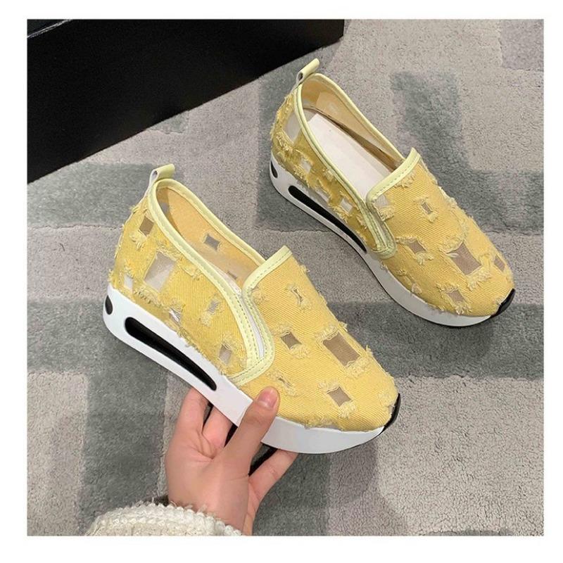Damen Große Größen Atmungsaktive Innen-Höhenverstellende Einzelne Schuhe Sommer Neu Lässig Ein-Pedal Loafer