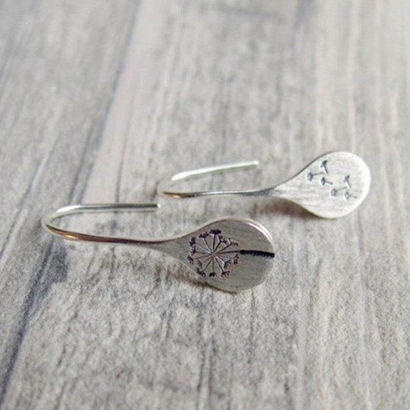 Women Vintage Earring Dandelion Design Classical Style Elegant Ear Stud Earring Jewelry