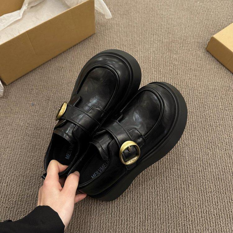 British Style Small Leather Shoes Women's Spring 2025 New Muffin Thick-soled Round Head Versatile Velcro Black Loafers