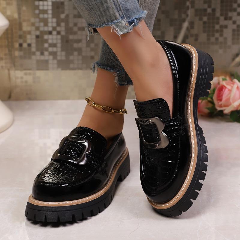 Plus Size Platform Loafers Shoes for Women  Fashion Metal Buckle Pu Leather Shoes Woman Spring Autumn Slip On Flats Female