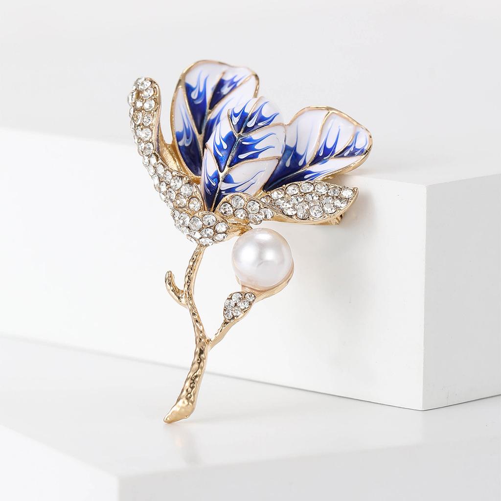 Stylowa i prosta broszka z wielowarstwowymi płatkami kwiatów hibiskusa, kołnierzyk broszki o wysokim temperamencie, duża fabryka