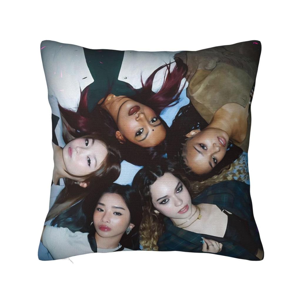 Federa Cuscino Katseye Kpop Girl Group Federa Cuscino Stampata in Poliestere Custodia Cuscino Decorativo da Divano per Casa Quadrata 40x40cm