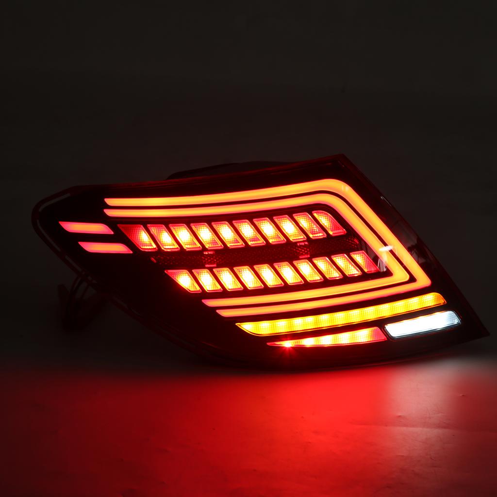 LED Tail Light Assembly Multifunction Sequential Replacement for   C Class W204 C180 C200 C300 2007‑2014