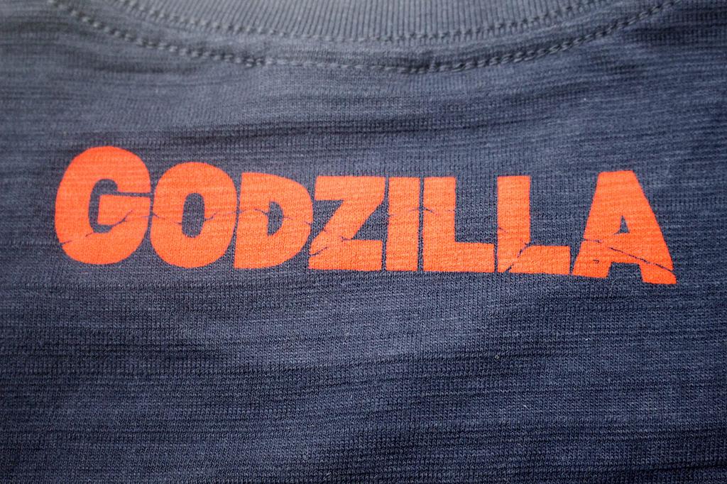 Fourcart Godzilla T-Shirt, Thirty-six Views of Mount Fuji, Large Monsters, Navy, Size S (Chest 72-78cm)