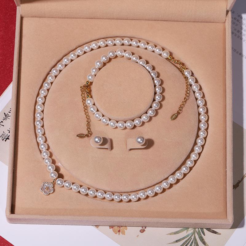 Elegante Collana di Perle di Conchiglia Profonda - Perfetto Regalo per la Festa della Mamma