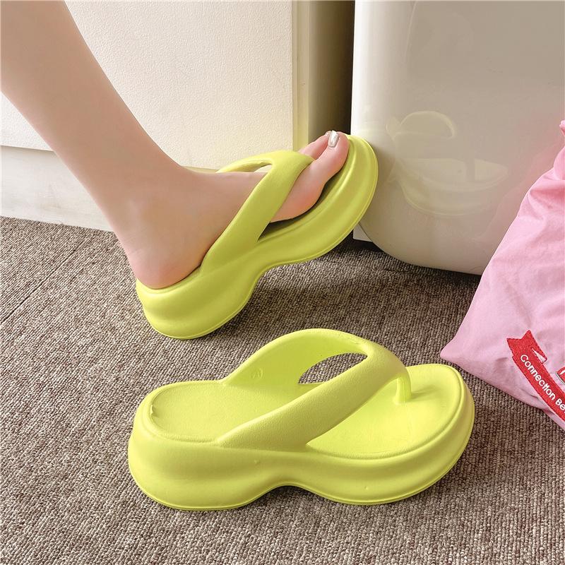 EVA Slippers Women's Home Platform 2025 New Stepping On Shit Flip-flops Outdoor Beach Shoes