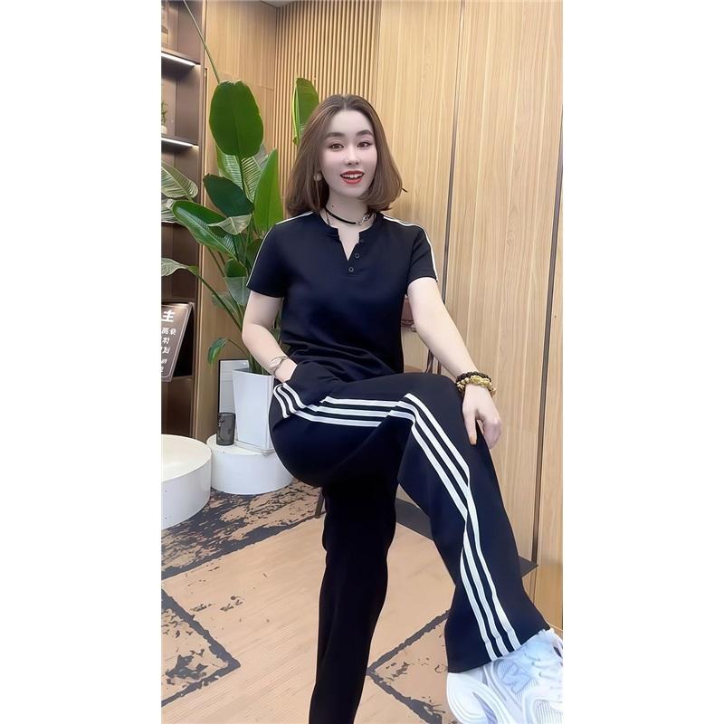 Women Striped Tracksuit 2 Piece Outfit V Neck Short Sleeve Top Wide Leg Pants Set Casual Loose Sport Suit Middle Age Mom Daily Wear