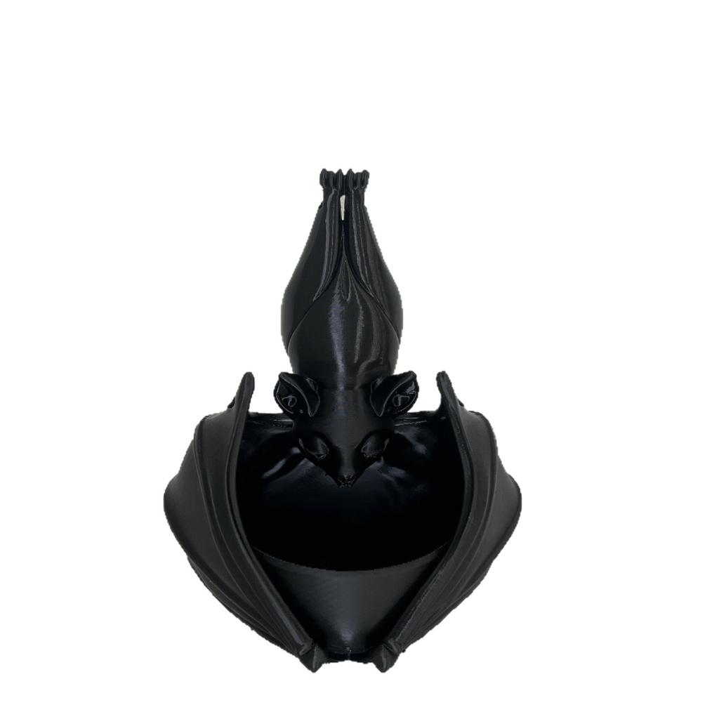 Cute Hanging Bat Flower Pot, Gothic Style Upside-Down Bat Planter, Hanging Planter for Succulents And Climbing Plants