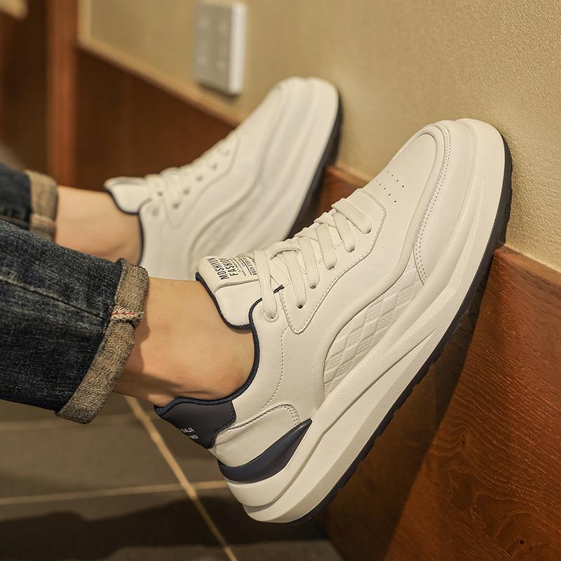 

Putian Forrest Gump autumn and winter leisure sports thick-soled height increase running black dad velvet cotton shoes 44
