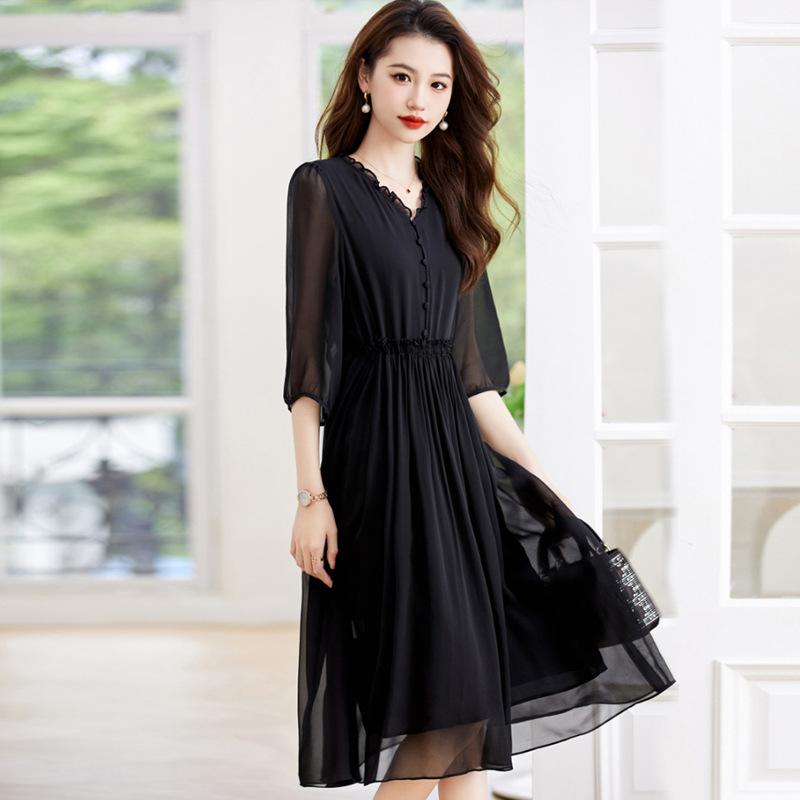 

Белое шелковое платье женское летнее новое с фестончатым краем V-образный вырез талия темперамент юбка из тутового шелка 2XL чёрный