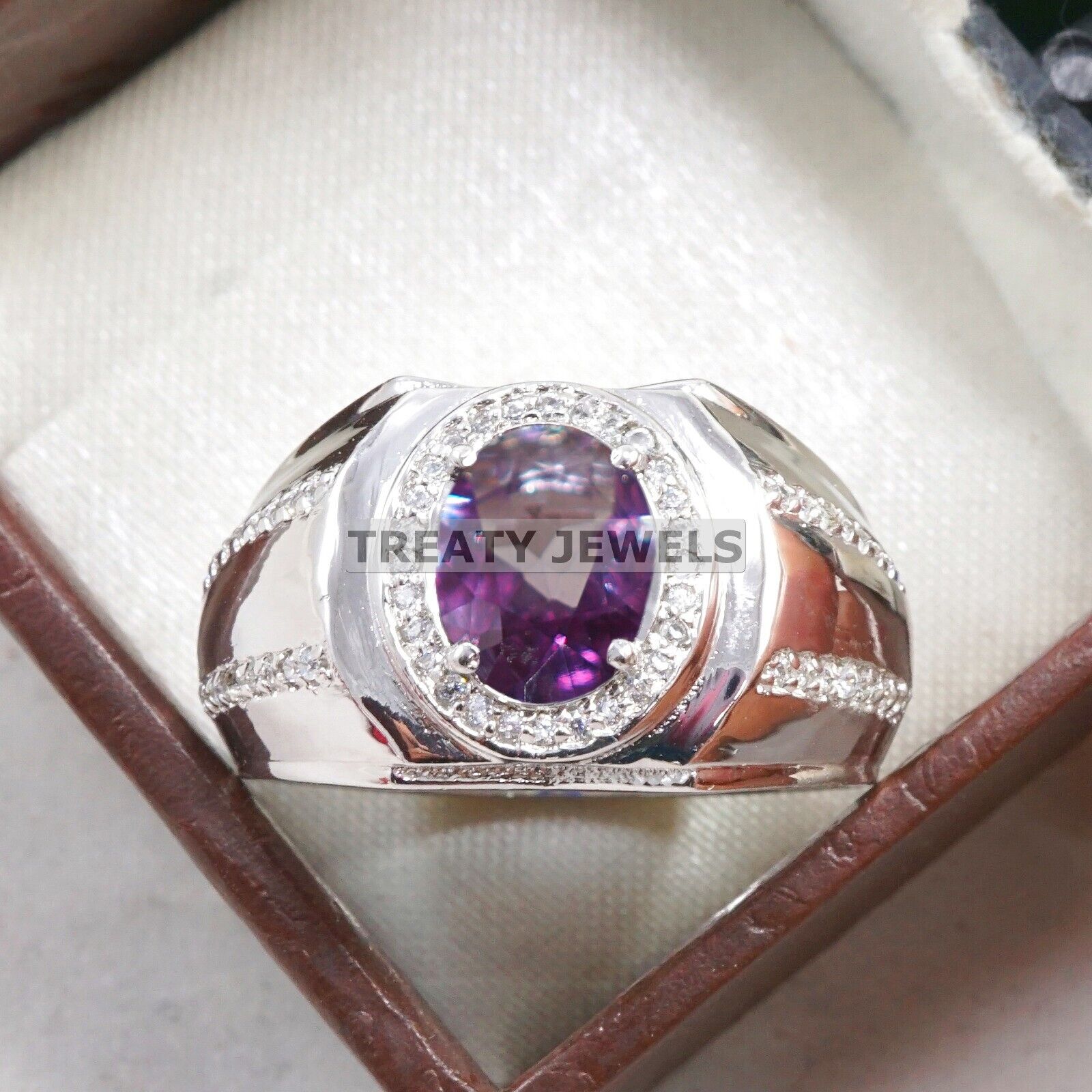

Alexandrite Oval Cut Gemstone With 925 Sterling Silver Ring For Men s #A637 JL375656888523 4-16 US срібний