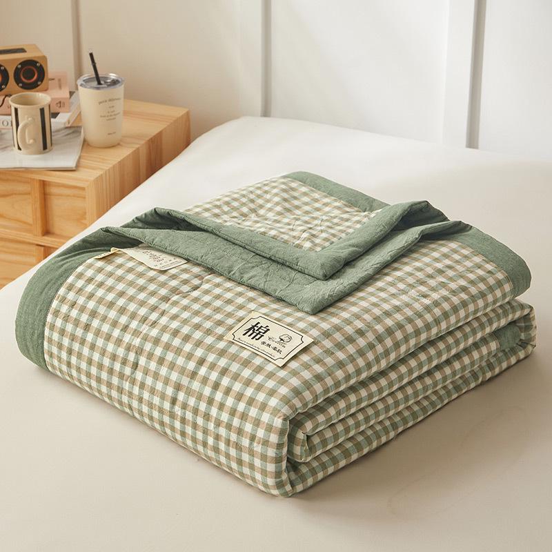 Xinjiang Cotton Summer Quilt: Machine Washable Blanket for Nude Sleeping and Air Conditioning