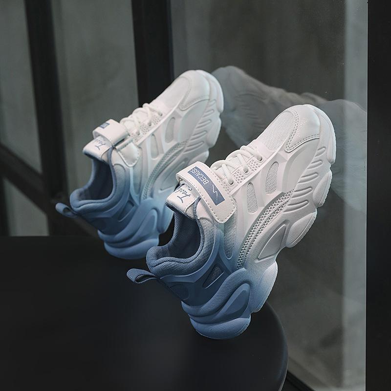 New spring and summer middle and university children Korean version primary school boys tide shoes 2025 girls sports shoes heightening dad shoes