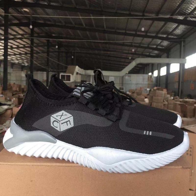 New men's casual shoes breathable sports running shoes soft sole comfortable lightweight flying woven shoes