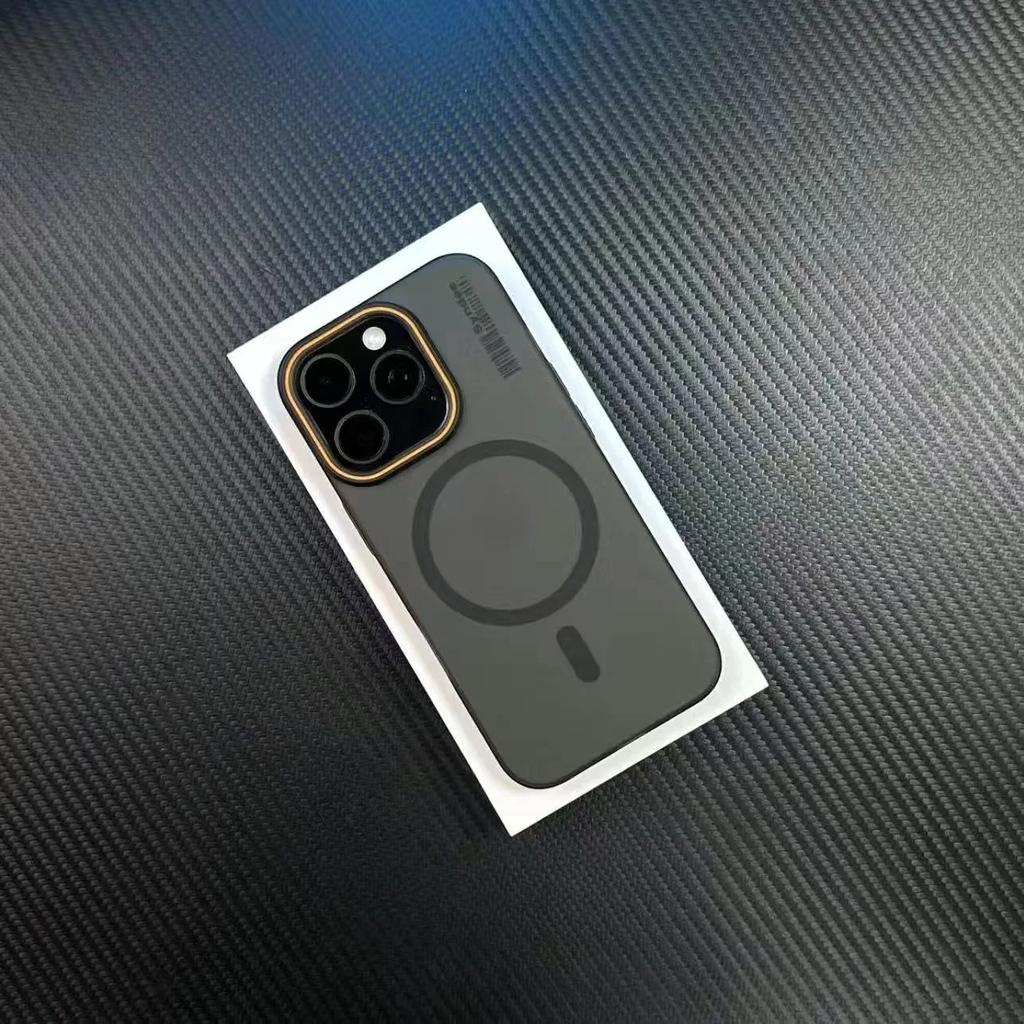 Etui do ładowania bezprzewodowego Magsafe na iPhone 15 13 12 14 16 Pro Max Matowe Magnetyczne Modne Odporne na Wstrząsy Etui Pancerne Metalowa Osłona Obiektywu